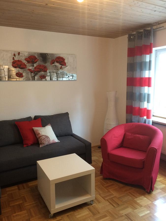Ferienwohnung Im Gruenen Illschwang 외부 사진